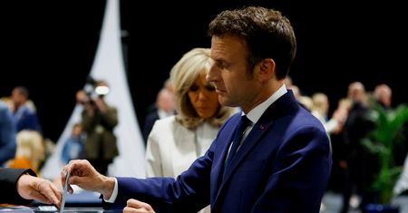 To będzie miało wpływ na Polskę. Były ambasador o zmianach we Francji