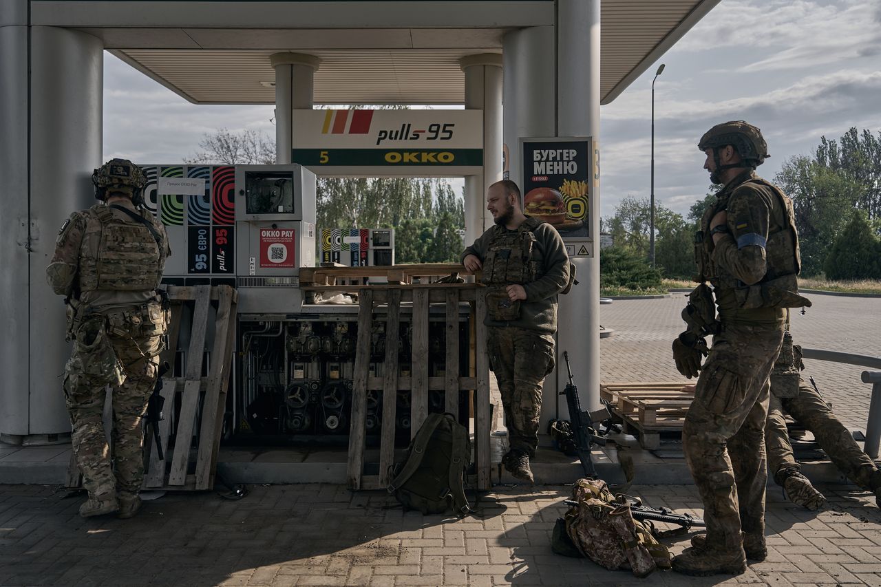 Rosyjskie ataki poważnie zmniejszyły wydobycie gazu. Ukraina zwiększy import