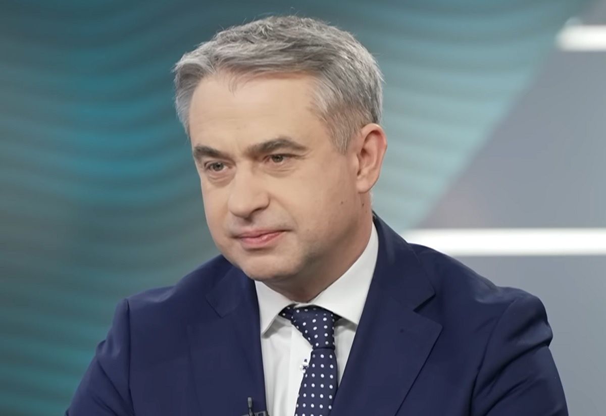 Uwaga na fake newsy o wojnie na Bliskim Wchodzie. Minister: wzmocniliśmy działania monitorujące internet