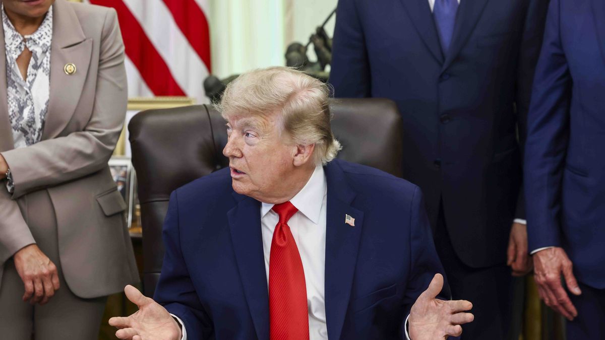 Pozew przeciw fiskusowi miał być ustawką? Trump reaguje
