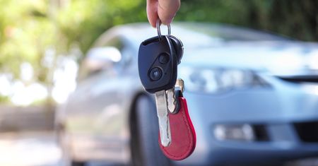 Auto stoi całe dnie w garażu? Czeska aplikacja pomoże na nim zarobić