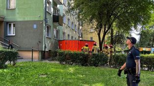 Lublin: Poszukiwany uciekał przez balkon, potem groził, że skoczy. Negocjacje trwały sześć godzin