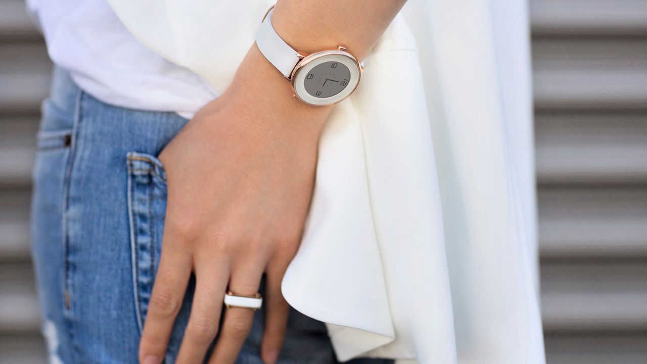 Pebble Time Round to pierwszy okrągły zegarek Pebble i najcieńszy smartwatch na świecie