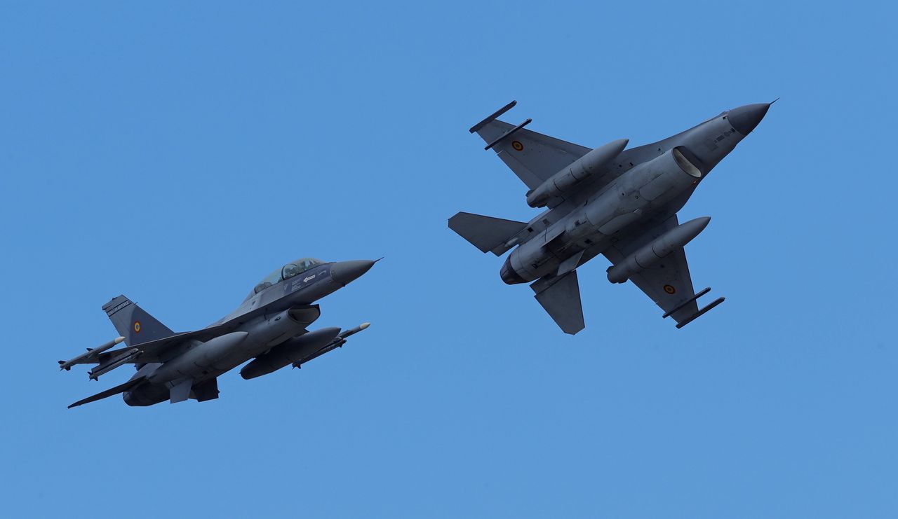 Ukraine received F-16 fighter jets. It is unknown which country the aircraft came from.