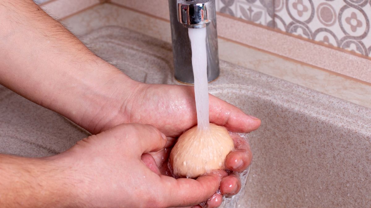 Czy mycie jajek jest konieczne? 