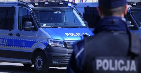 Spowodował kolizję, a później groził poszkodowanym maczetą. Miał sporo na sumieniu