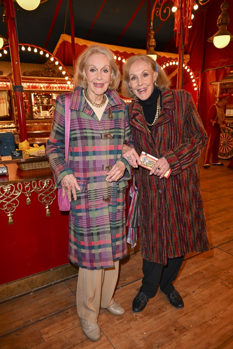 Alice i Ellen Kessler nie żyją