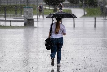 Ciepło, burzowo z opadami deszczu. Taka pogoda w Toruniu we wtorek i środę