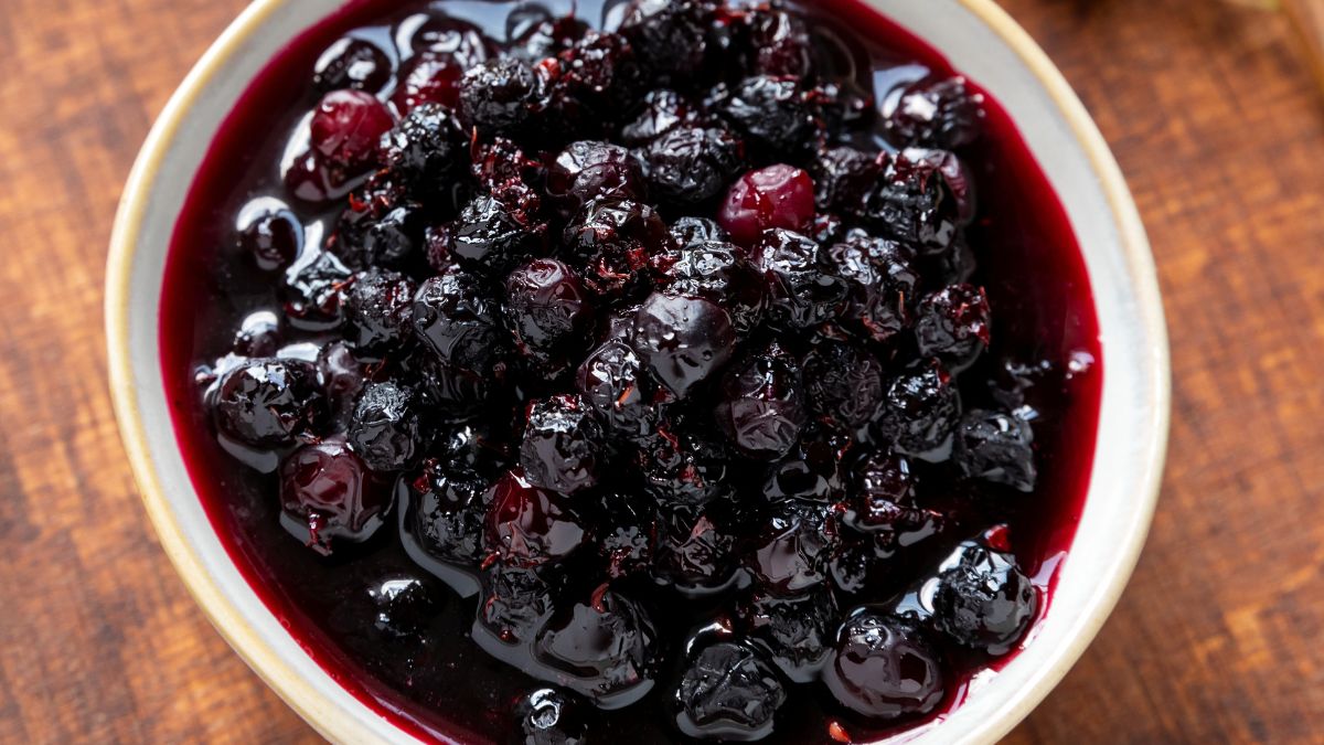 Świdośliwa to rzadko uprawiany w Polsce owoc 