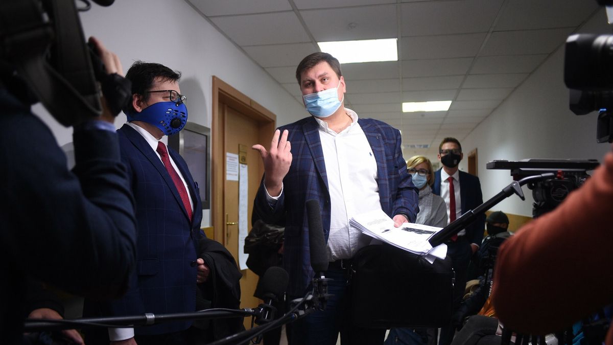 Wniosek o areszt dla Leszka Czarneckiego16.10.2020 Warszawa  Wniosek o areszt dla Leszka Czarneckiego  fot. Zbyszek Kaczmarek/REPORTERn/z: Jaroslaw Kaczynski Artiom BujanZbyszek Kaczmarek/REPORTER