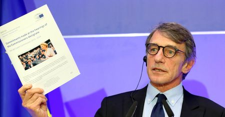 PE chce ukarać Polskę. Zamrożenie wypłat coraz bardziej realne