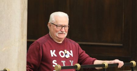 Żywiołowa reakcja w Sejmie. Zaczęli skandować w kierunku Wałęsy