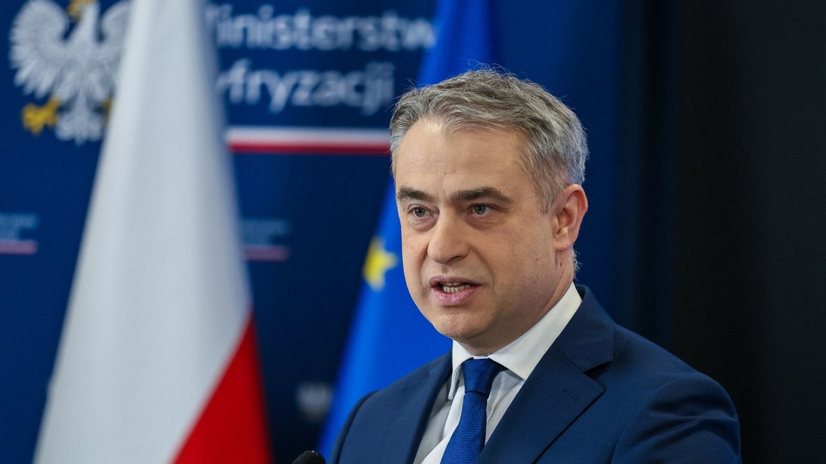 Minister cyfryzacji Krzysztof Gawkowski