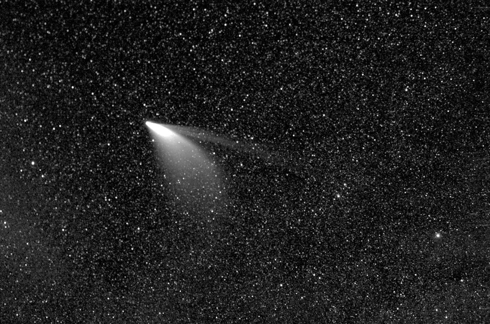 Kometa 2020. Gdzie oglądać kometę NEOWISE nad Polską? Jedyna okazja w życiu!