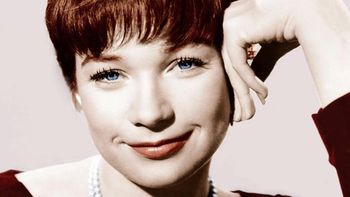 Shirley MacLaine. Barwna postać w historii kina