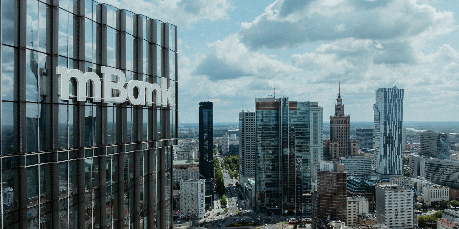 mBank zachęca do oszczędzania na emeryturę: nawet 500 zł premii za otwarcie IKE/IKZE w ramach usługi eMakler