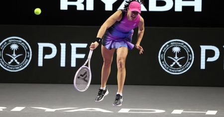 Iga Świątek jak feniks z popiołów. Udany początek WTA Finals