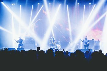 Kult zawładnie Kadzielnią w Kielcach. To będzie niezapomniany koncert