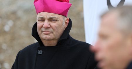 Biskup Kaszak musi odejść [OPINIA]