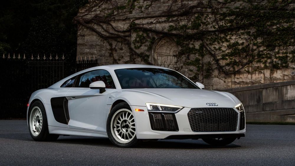 Audi R8 na felgach z Quattro