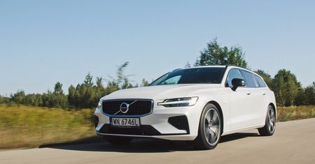 Volvo z wtyczką sprzedają się świetnie. O 80 proc. lepiej niż przed rokiem