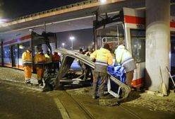 Łódź. Tramwaj uderzył w estakadę. Są ranni