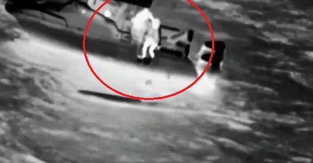 17-latek walczył o życie 12 godzin na morzu. Jest szczęśliwy finał