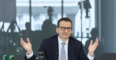 Zapowiedział wniosek do prokuratury. Morawiecki w tarapatach