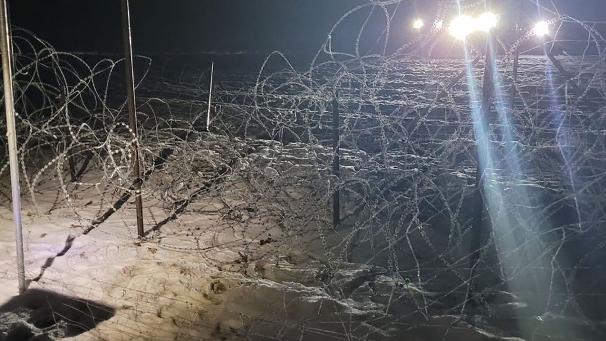 Straż Graniczna pokazała zdjęcia zniszczonych zasieków