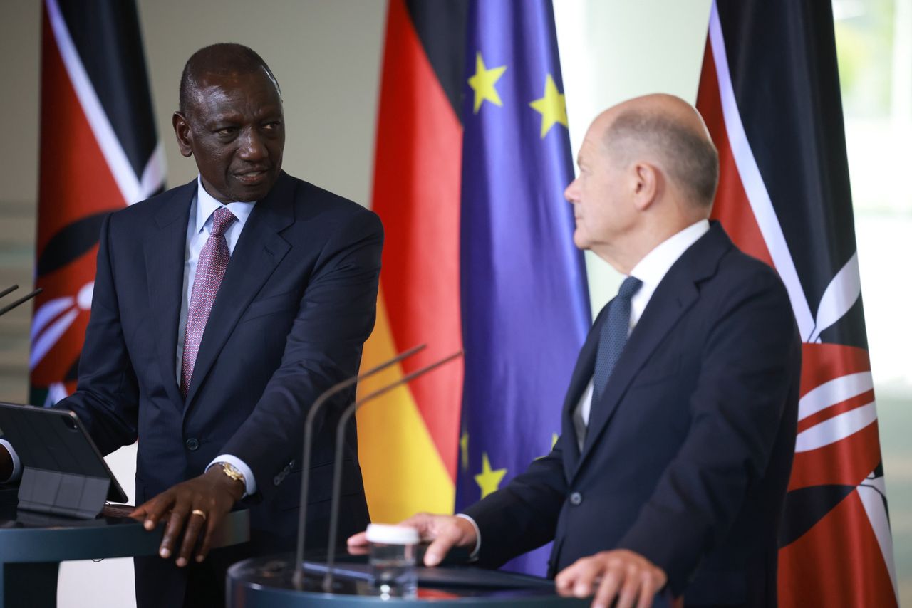 William Ruto und Olaf Scholz. Deutschland bereitet 250.000 Arbeitsplätze vor