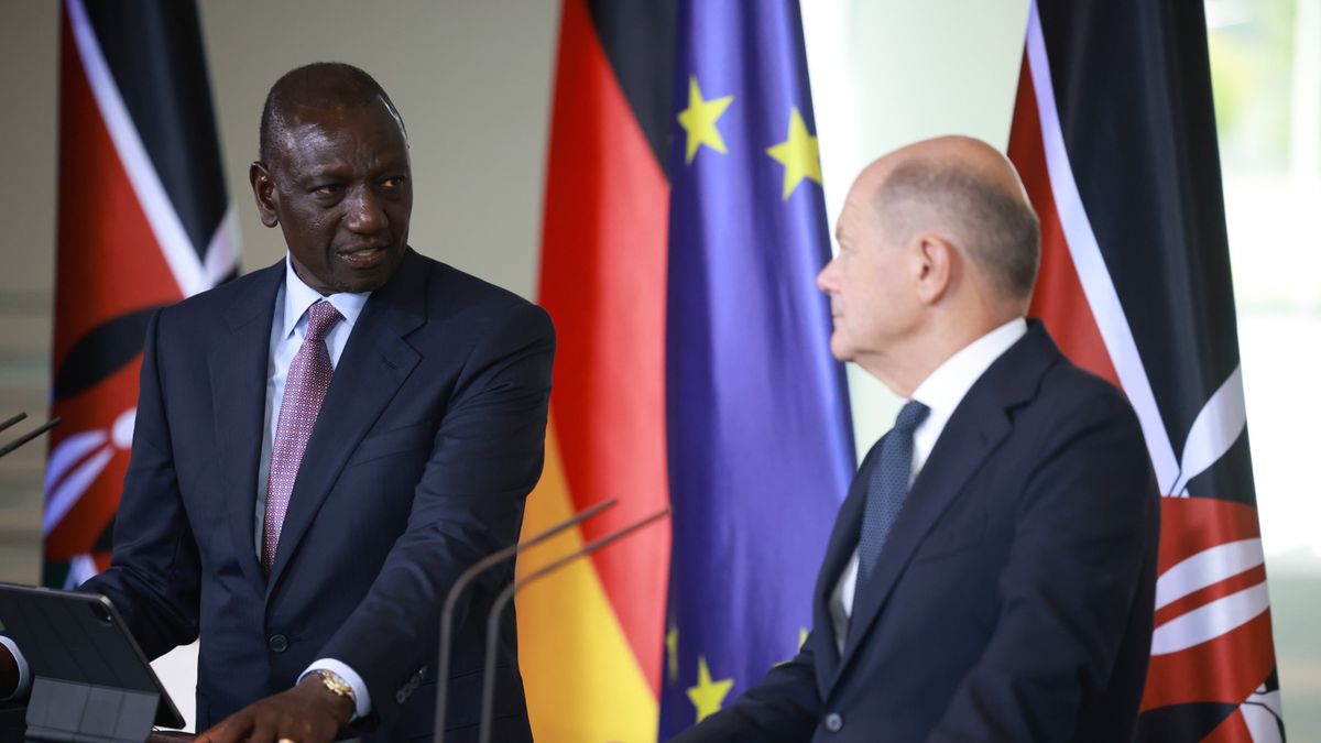 William Ruto i Olaf Scholz.