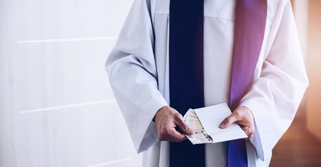 Nie wpuszczają księdza po kolędzie. Oto konsekwencje