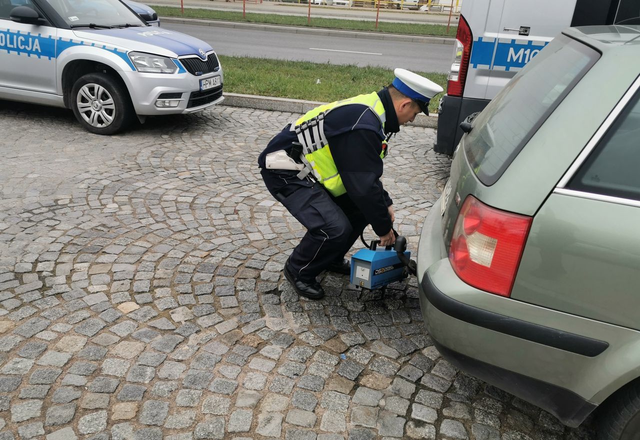 "Nie oddamy aut". Krakowianie protestują przeciwko strefie czystego transportu