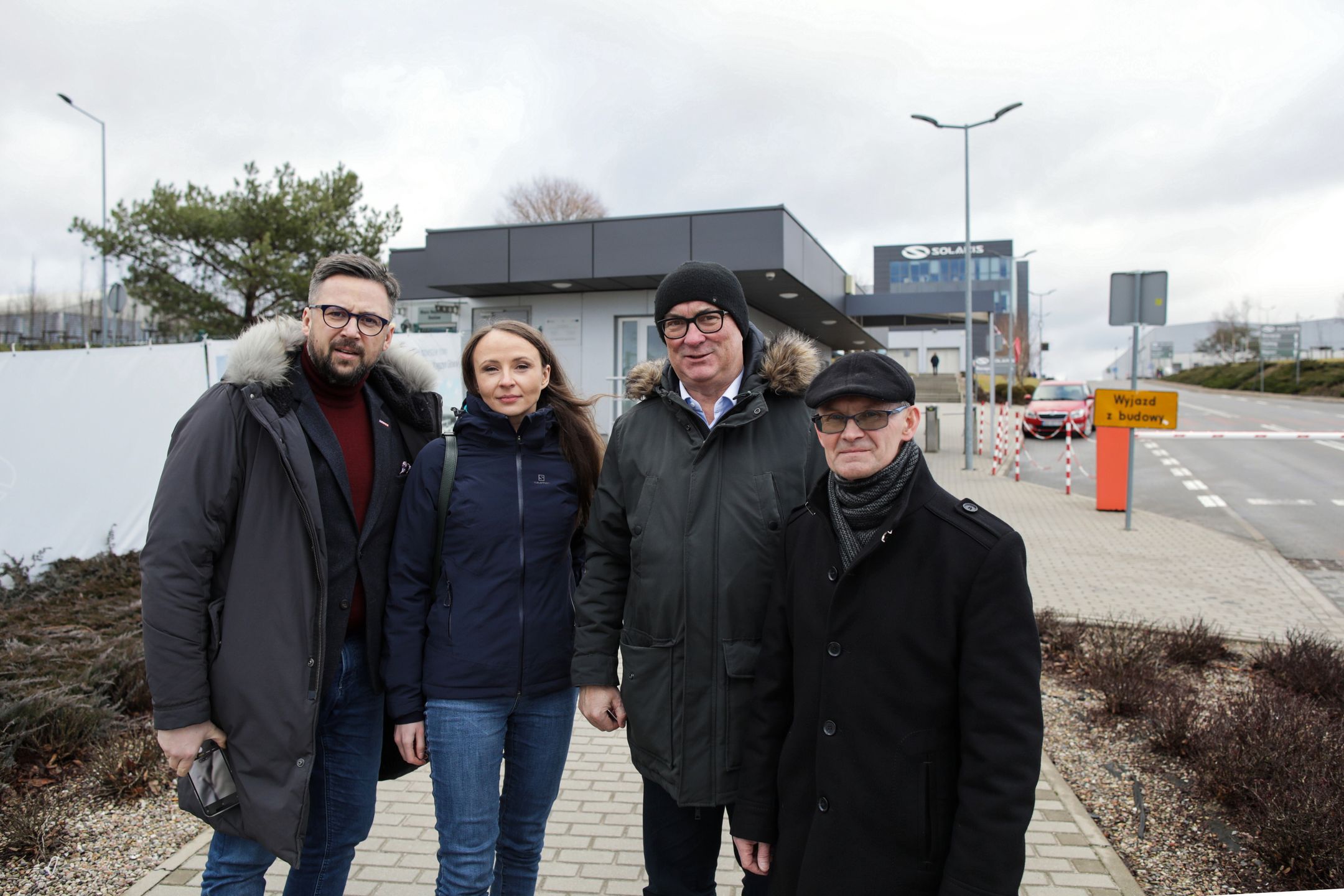 Politycy Nowej Lewicy spotkali się ze strajkującymi pracownikami Solarisa 