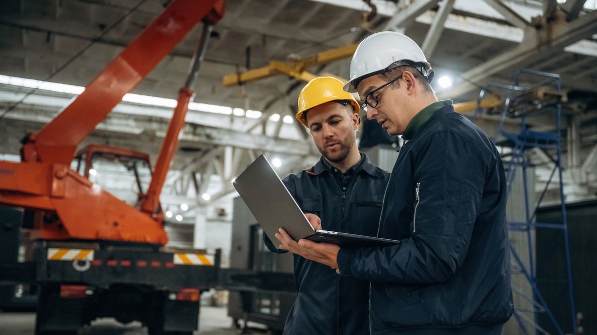 Polski rynek pracy a cła Trumpa. Ekspert przewiduje rozwój wydar