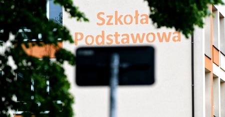 Koronawirus w Polsce. Nie wiadomo, kiedy uczniowie mają wrócić do szkoły. Decyzja ma zapaść jeszcze w czwartek