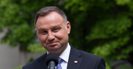 TVN wydał oświadczenie ws. odrzucenia zaproszenia na debatę przez Andrzeja Dudę