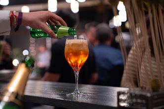 Europejczycy piją najwięcej alkoholu. WHO apeluje o podniesienie podatków