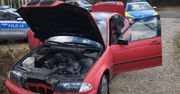 Klonowa: BMW gubiło części podczas pościgu. Kierowca był pijany