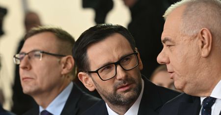 Orlen rozpycha się w Czechach. Ale ma problem z "restrykcyjnym podatkiem"