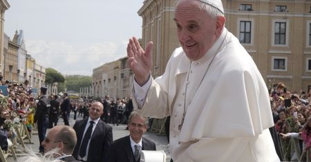 Franciszek zostawił pieniądze? Zakonnica ujawniła, na co je przeznaczył