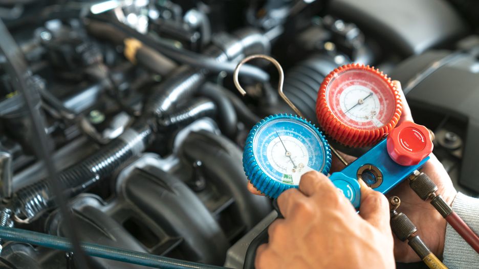 monitor tool on car engine ready to check and fixed car air conditioner system in car garage
monitor tool on car engine ready to check and fixed car air conditioner system in car garage
Witthaya Prasongsin