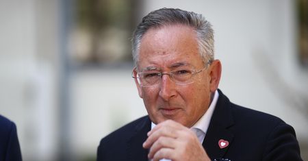 "Odklejona od rzeczywistości". Minister ostro o słowach Sienkiewicza