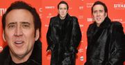 Stylowy Nicolas Cage w kozakach i futrze