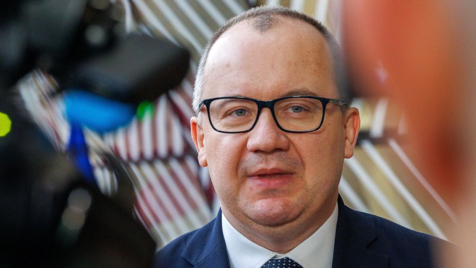 Poland's Justice Minister Adam Bodnar speaks with the press prior the EU General Affairs council meeting in Brussels, Belgium, 20 February 2024. EPA/OLIVIER MATTHYS Dostawca: PAP/EPA.