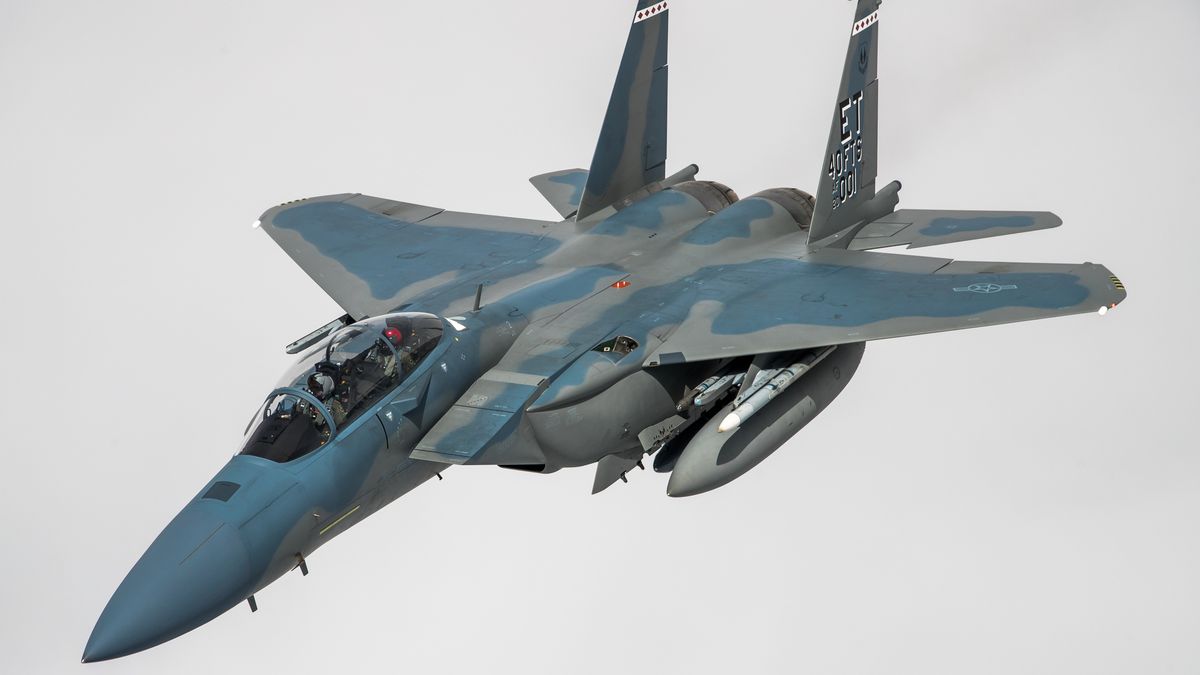 An F-15EX Eagle 
