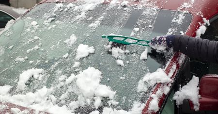 Skrobiesz tak szyby? Policja nie będzie miała litości