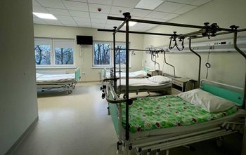Lekarze bez pełnych pensji. Szpital w Lesku walczy o przetrwanie