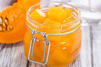 Z tego warzywa robię kompot. Dzieci wypijają go prosto z garnka