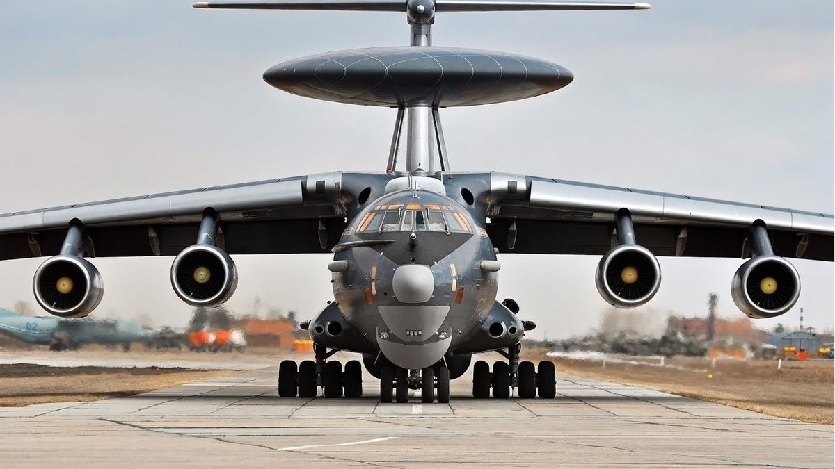 Prototyp rosyjskiego AWACS-a A-100